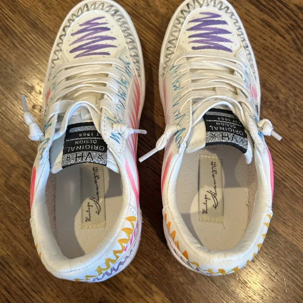 Women's Vintage Havana Multi Swirl colorful Leather low top Sneakers Size 6M